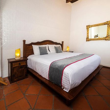 Hotel Collection O Al Otro Lado Del Rio, Puebla de Zaragoza Esterno foto