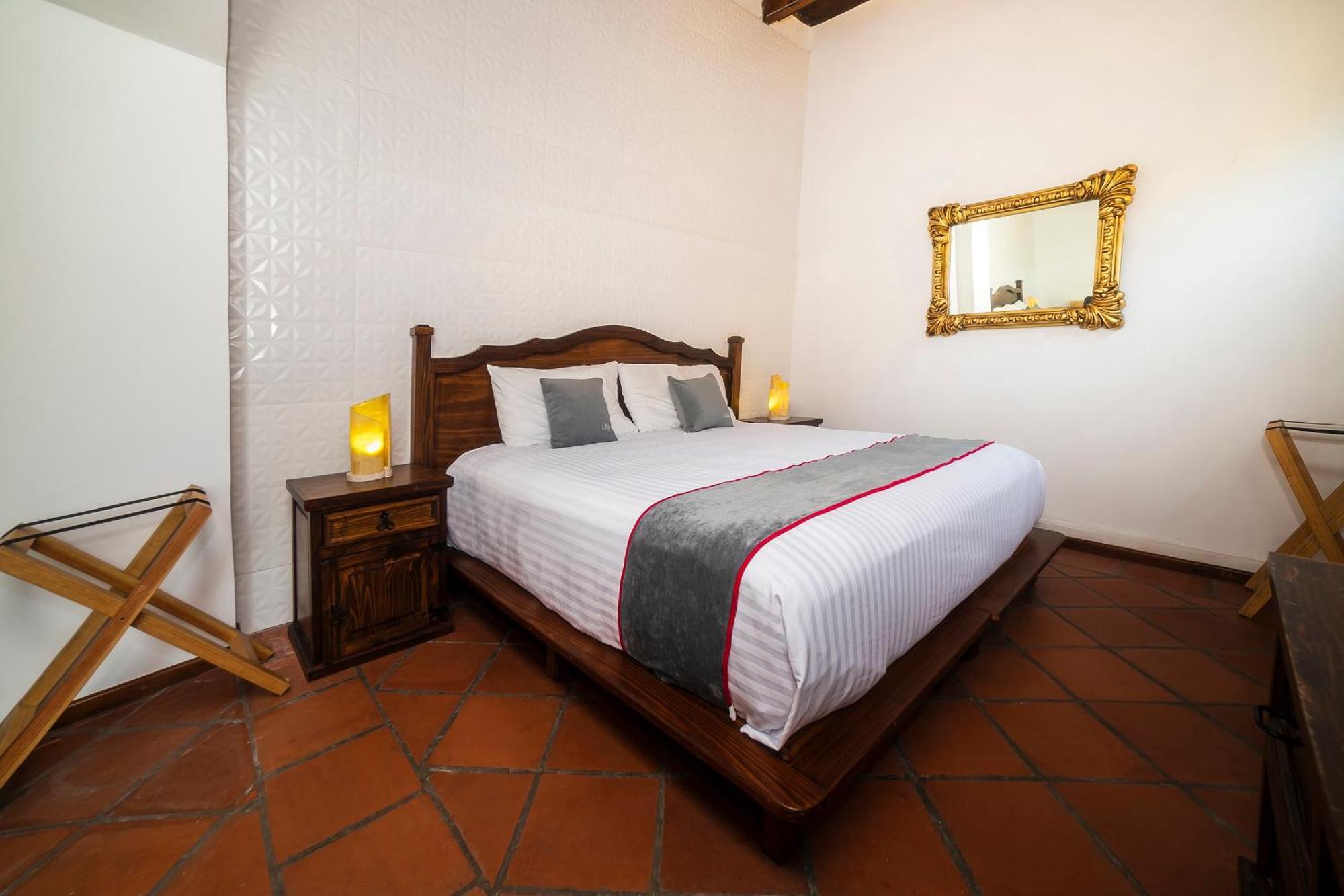 Hotel Collection O Al Otro Lado Del Rio, Puebla de Zaragoza Esterno foto