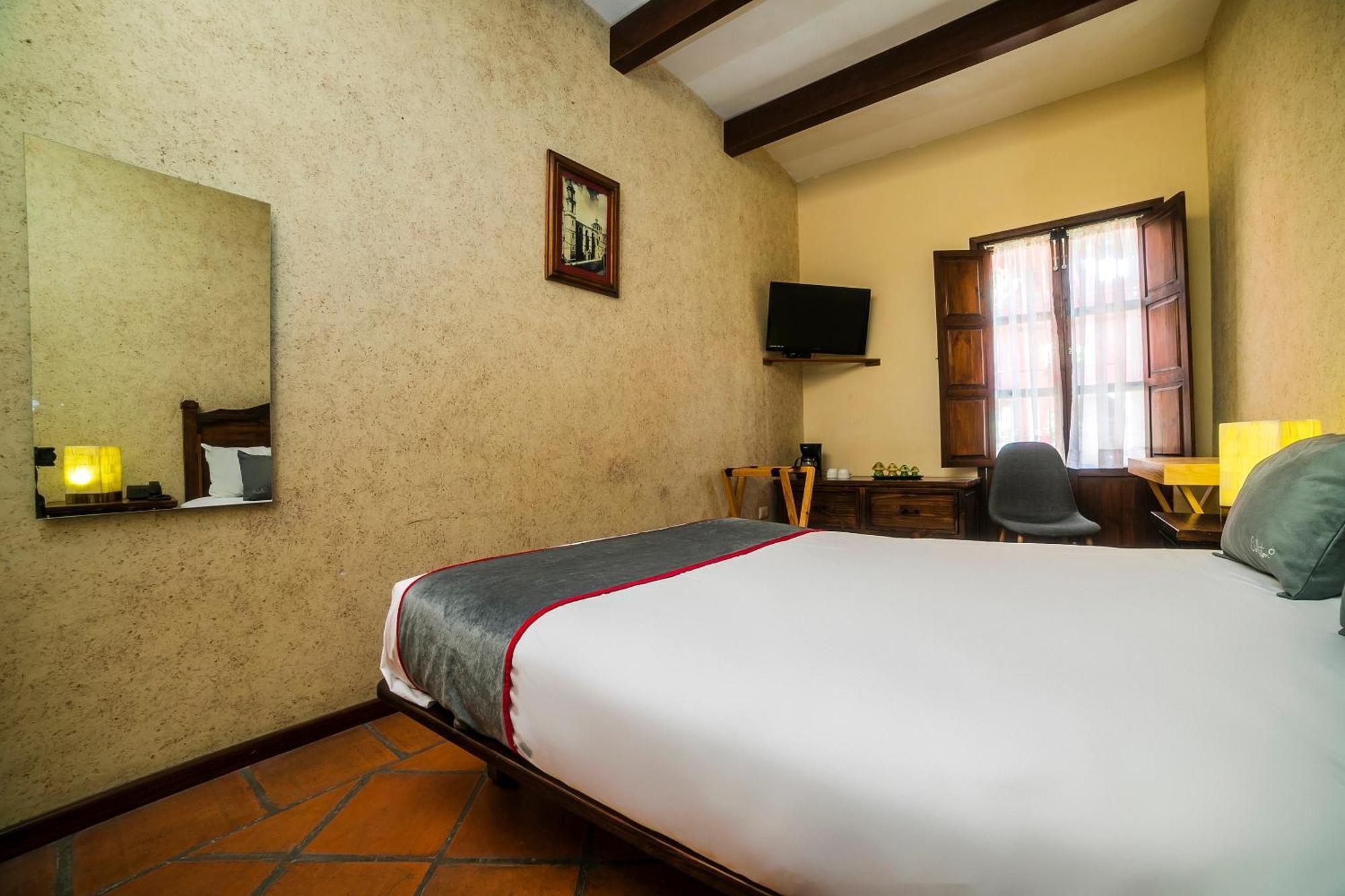 Hotel Collection O Al Otro Lado Del Rio, Puebla de Zaragoza Esterno foto